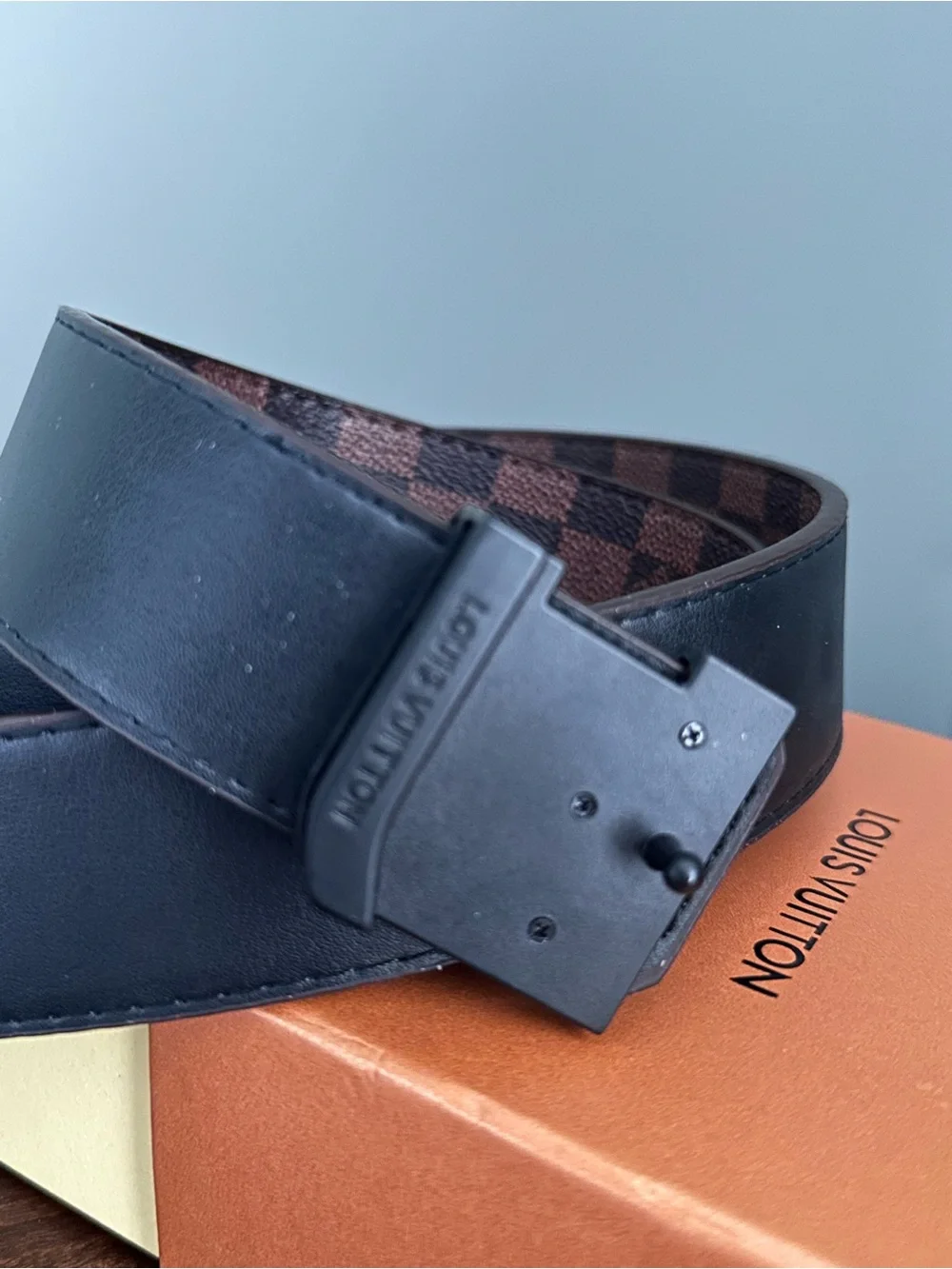 Louis Vuitton Initiales M9213 Belt 125/50 Black Leather Silver LV Buckle + Box